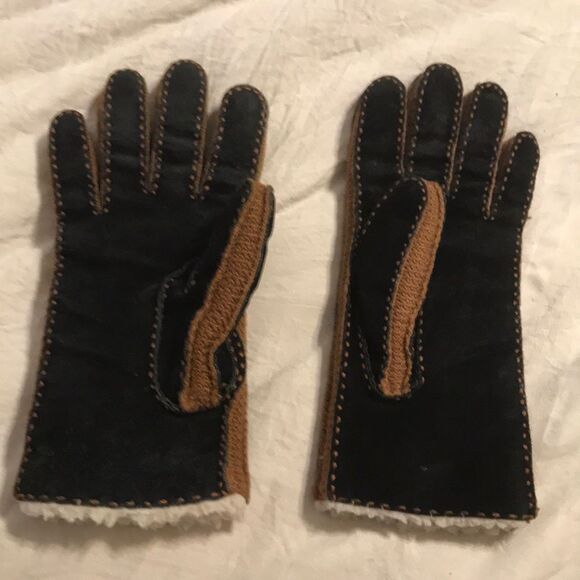 Aris black suede fur lined gloves - Picture 2 of 5